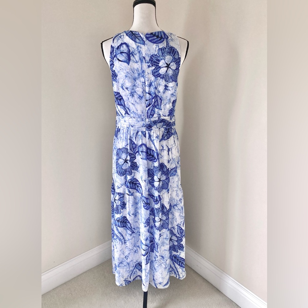 White House Black Market Blue and White Floral Maxi Dress - Picture 11 of 15
